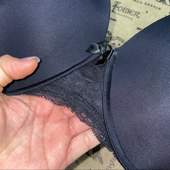 Torrid Curve Black 360 Back Smoothing Push-Up T-Shirt Bra Size 42DD - Picture 6 of 11